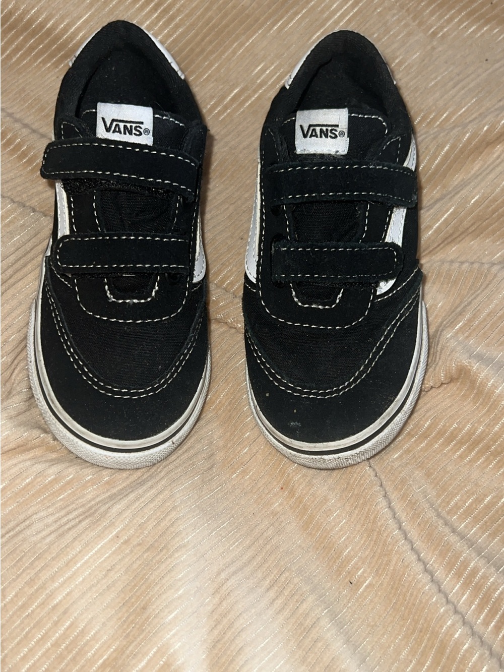 Vans Kids Black and White Velcro Skate Sneakers - Picture 1 of 3